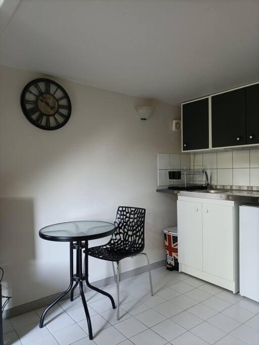 Agreable Et Paisible Studio Franqueville-Saint-Pierre Esterno foto